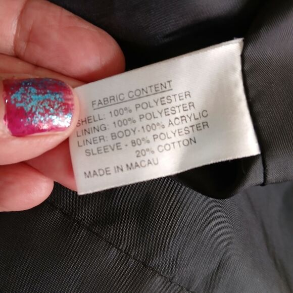 Gallery Macys Black Coat Machine Washable Coat SIZE S - Picture 9 of 15